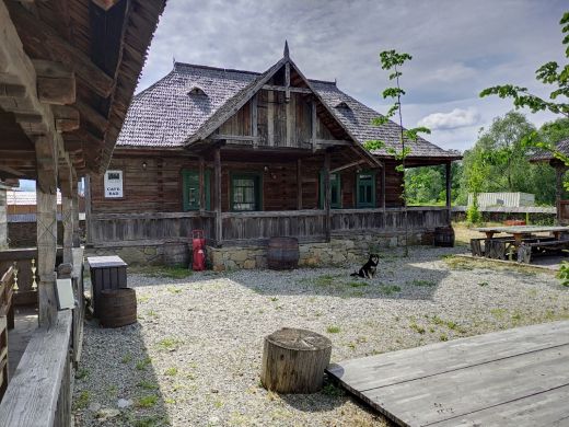 Maramuresisches Dorf_Viseu de Sus_Oberwischau_Traditionelles Haus_IX